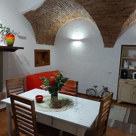 Casavacanze Vicolo Mentana Foligno Exterior photo